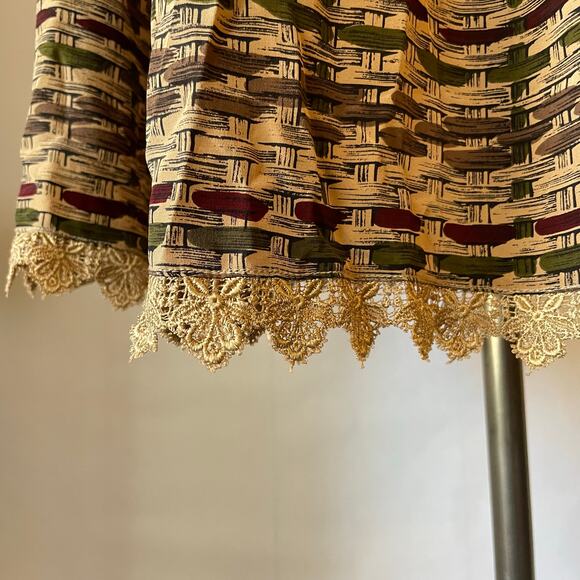 Vintage 80s Miss O Oscar De La Renta Silk Basket Weave Skirt with Velvet Yoke - Picture 7 of 11